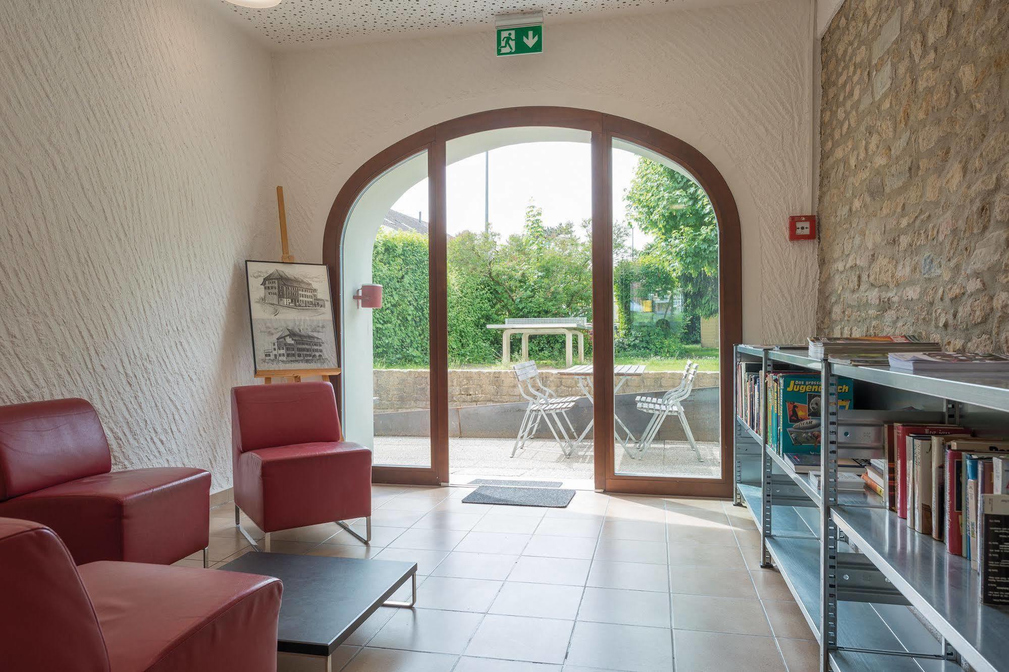 Avenches Youth Hostel Exterior foto