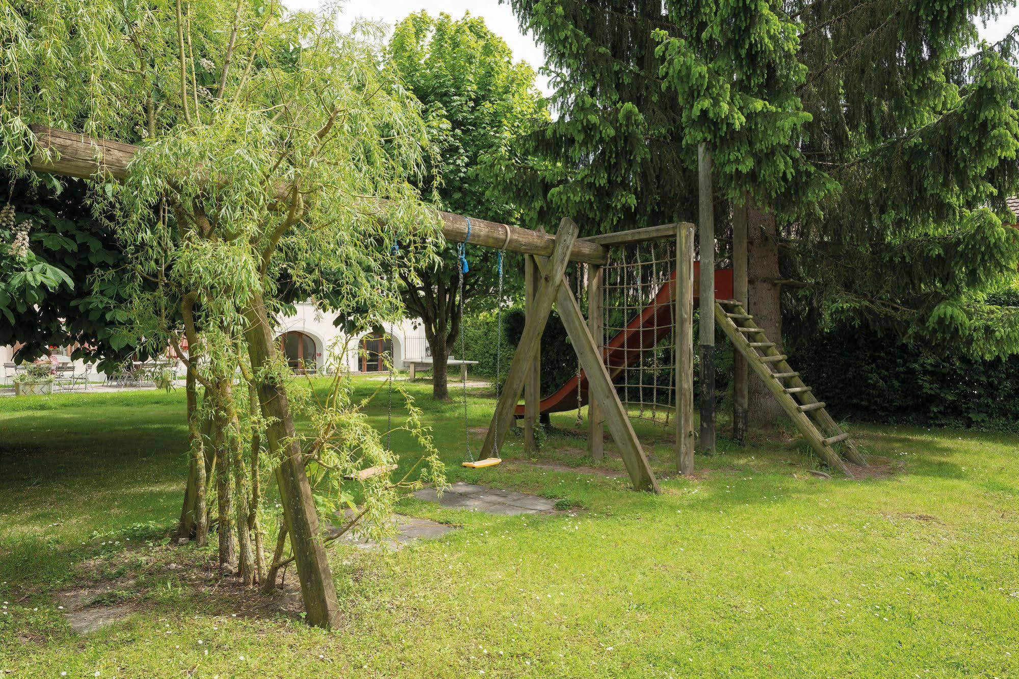 Avenches Youth Hostel Exterior foto